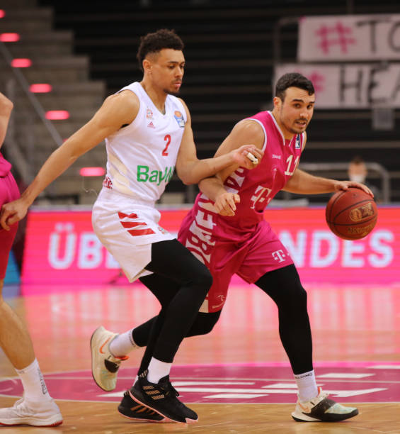 试图通过个 试图通过个