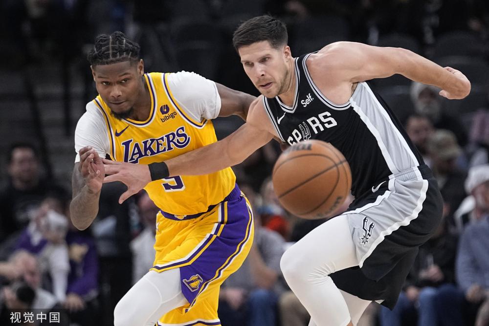 并逐渐塑造 并逐渐塑造